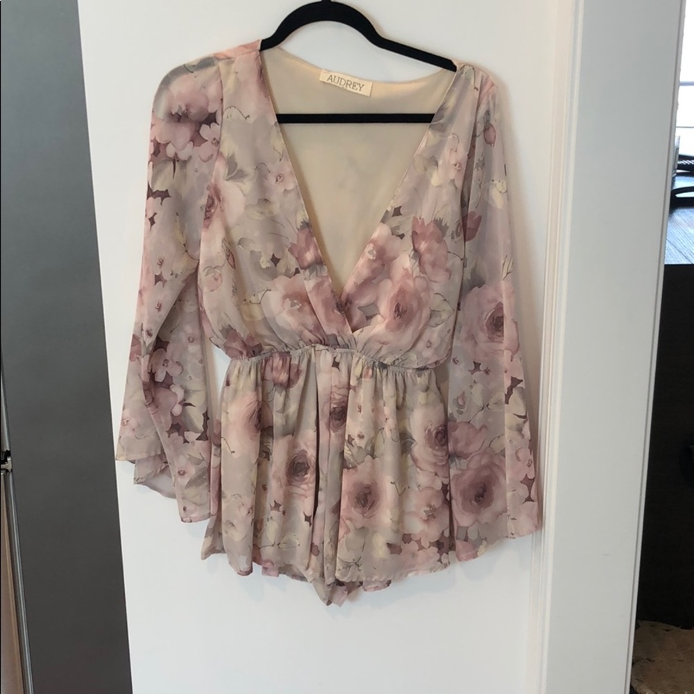 floral romper size medium
